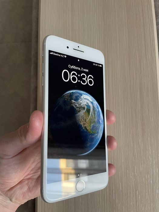 iPhone 8 plus 64 gb
