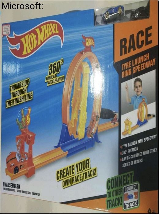 Большой трек Hot Wheel, две мертвые петли и две машинки