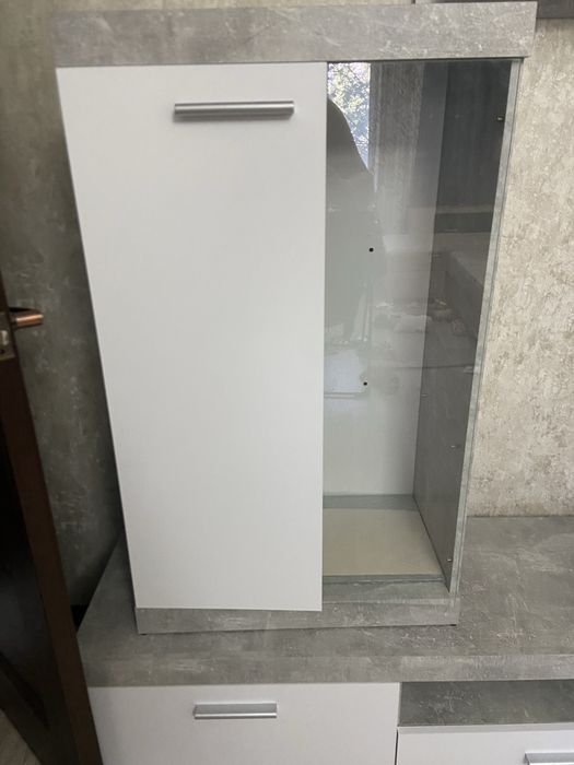 Продается стенда под TV