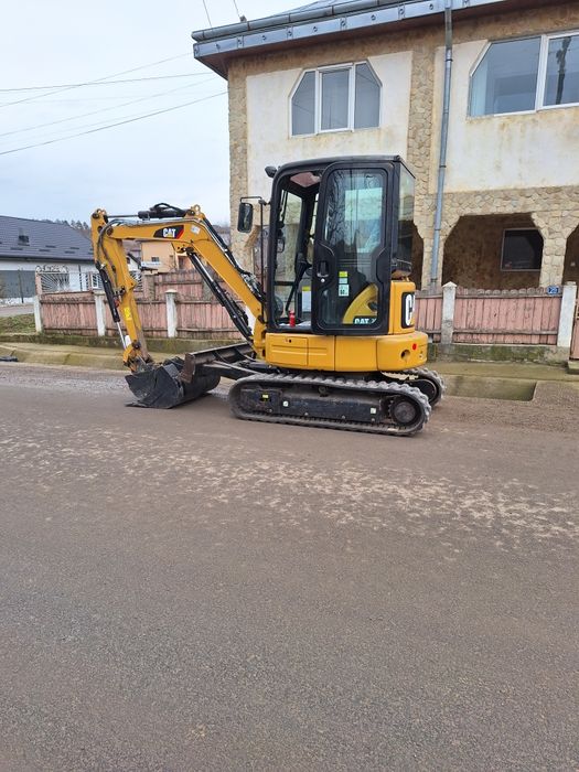 Execut săpături  cu buldo si miniexcavator, inchirez schela si popi