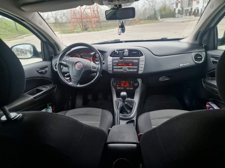Vând Fiat bravo  din 2011