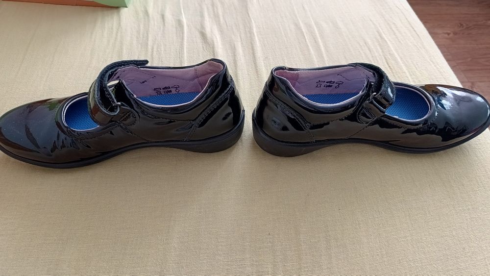 Pantofi Ballerini piele lac mar.36, 23 cm