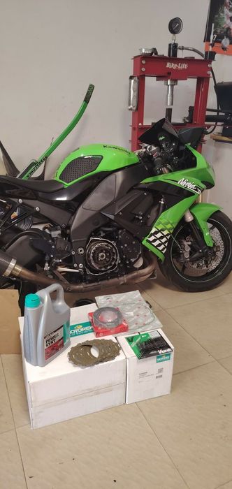 Kawasaki ZX10R Ninja 2008