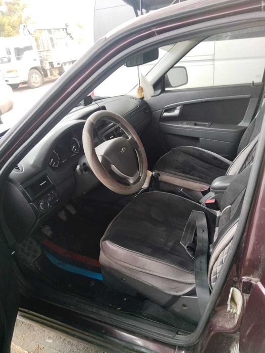 Приора хетчбек 2014г