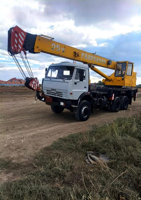 Услуги автокрана 25т вездеход