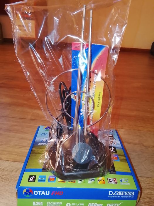 Тюнер тюнер новый