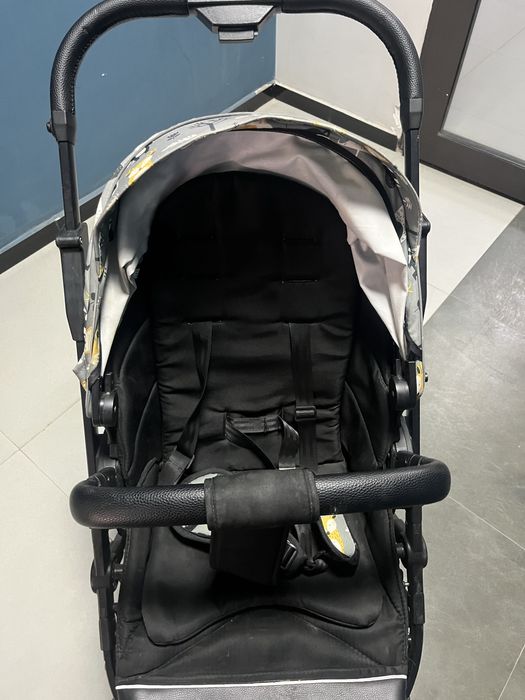 Продам коляску ining baby