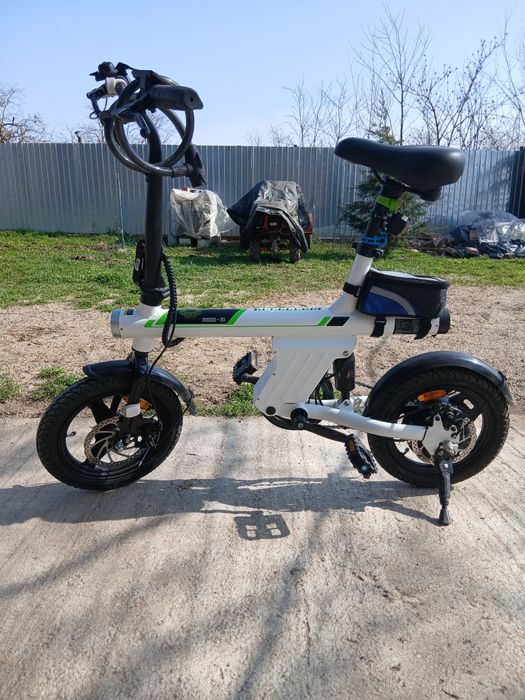 Bicicletă electrică nouă stare bună întreținută 4000
