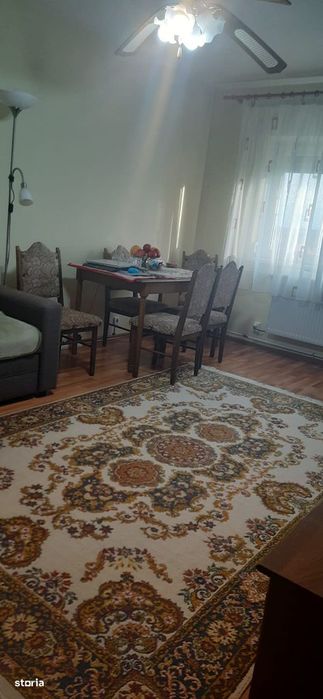 Apartament cu balcon și parcare, 3 camere, 67mp