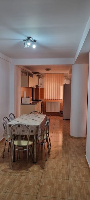 Închiriez apartamente faleza nord