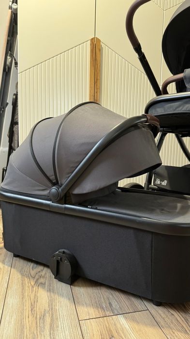 Продается коляска