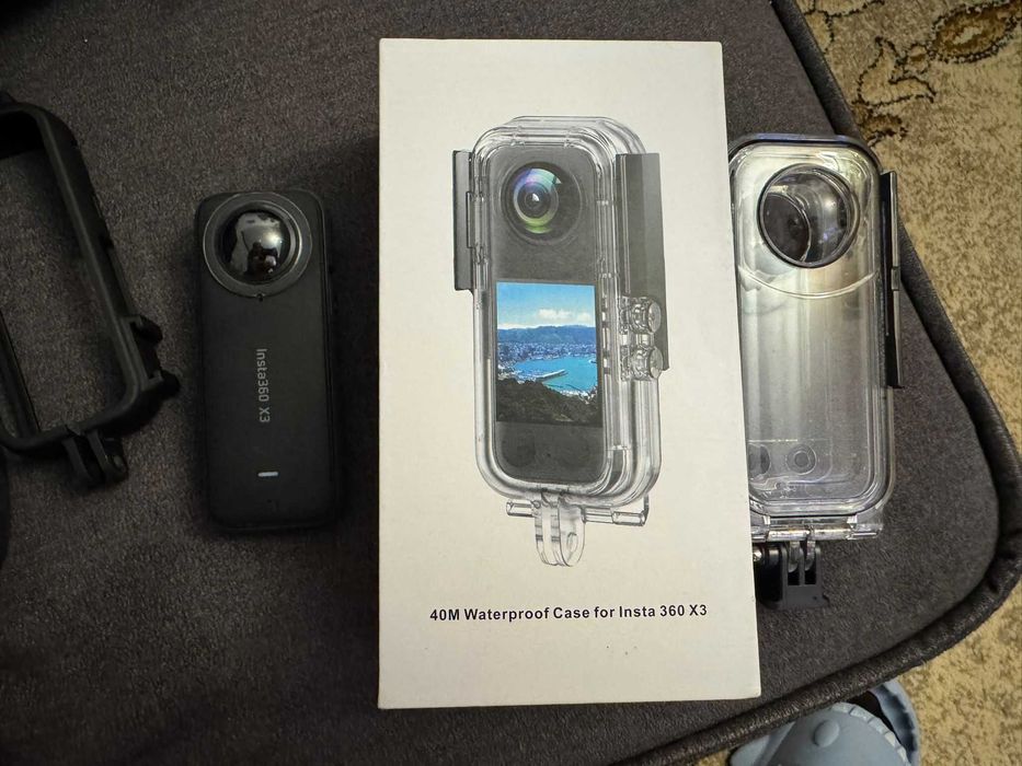 Insta 360 x3 si carcasa waterproof