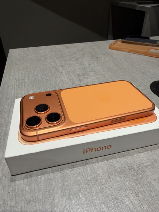 Iphone 17 Pro 256 Giga - Garantie inca un an factura Orange