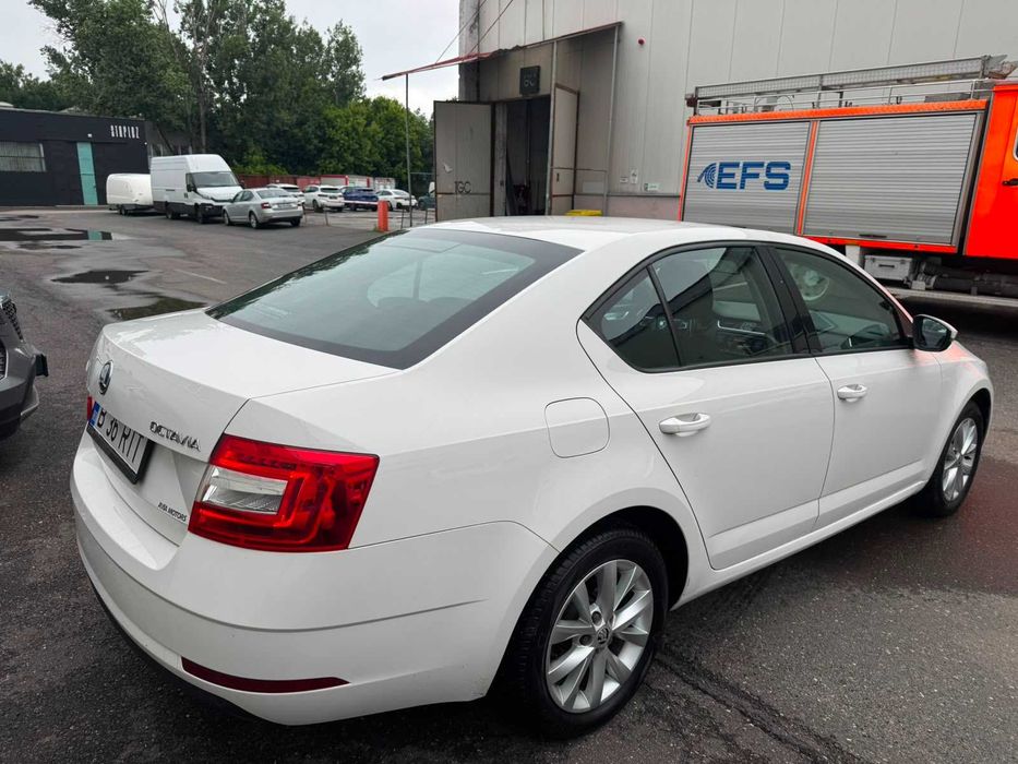SKODA Octavia 2019 — imagine 2