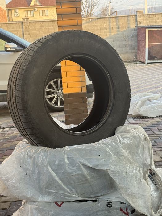 Продам летние шины land cruiser 200