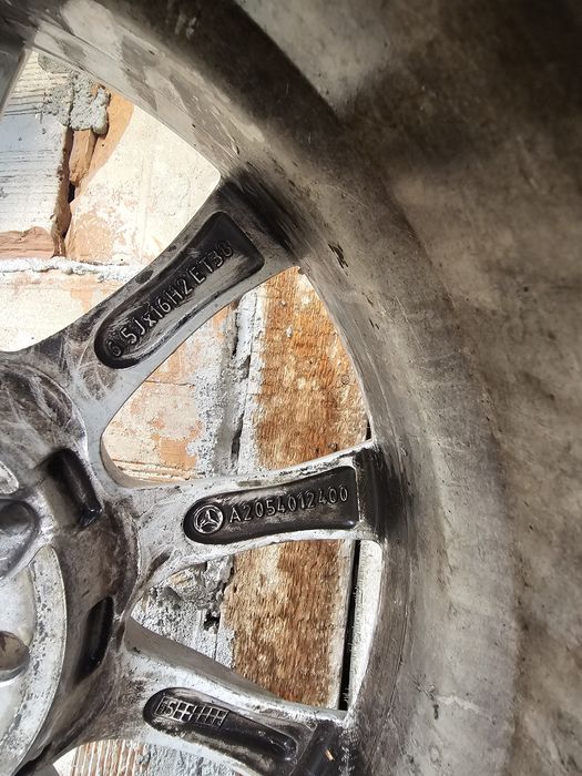 Джанти с гуми 16" Mercedes