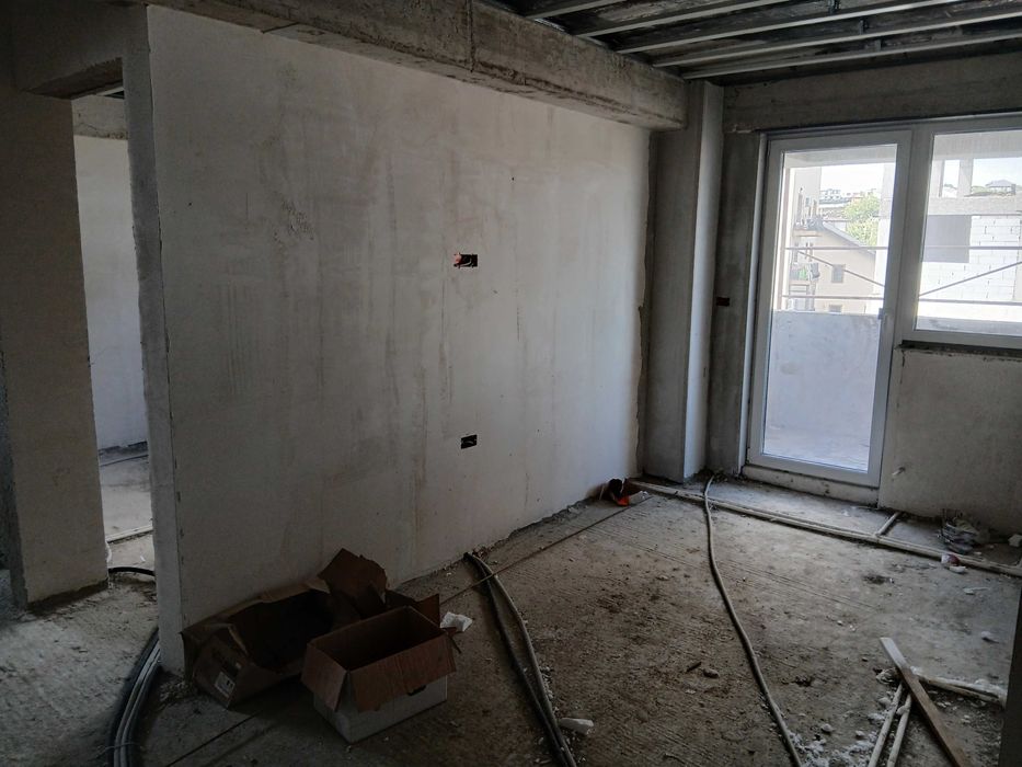 Apartament  2 camere   52 m²  dealul zorilor  pacurari - Vedere 4