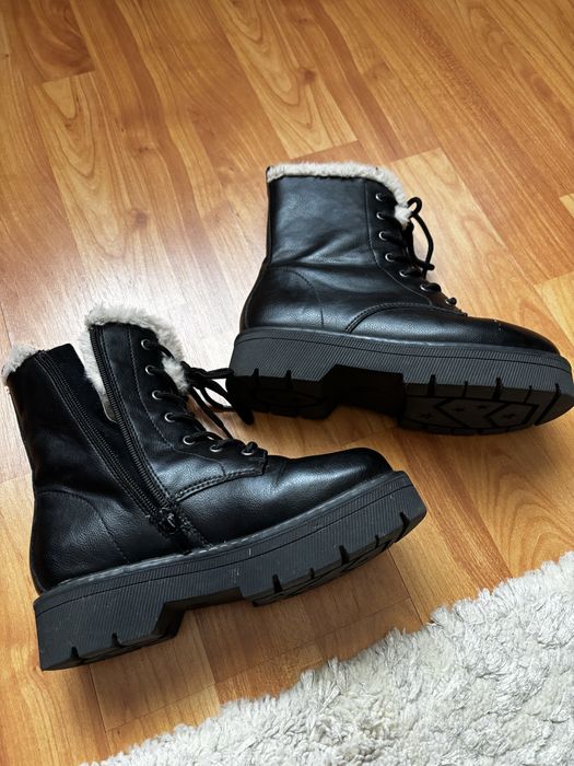 Ghete fete Graceland marimea 31, pret 30 lei