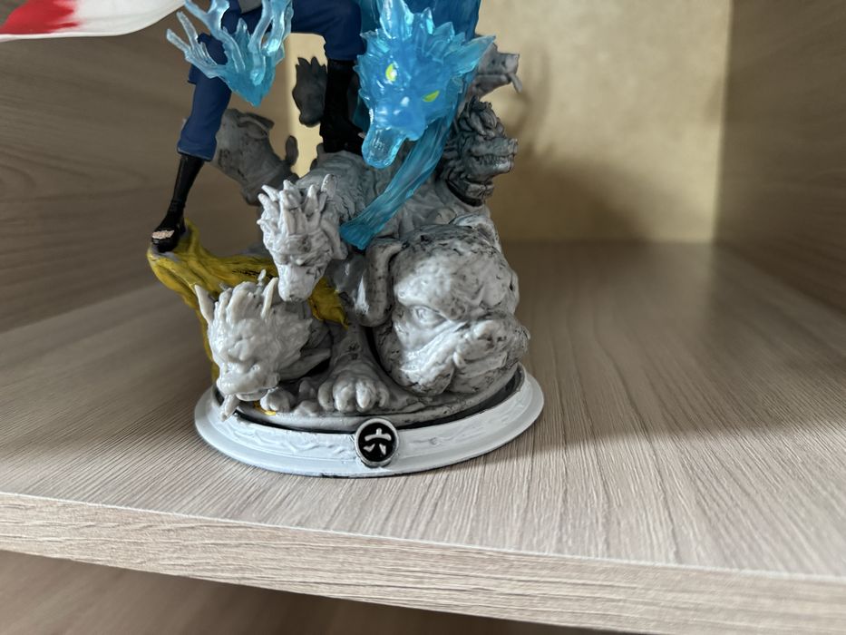 Какаши ( фигурка из Наруто)