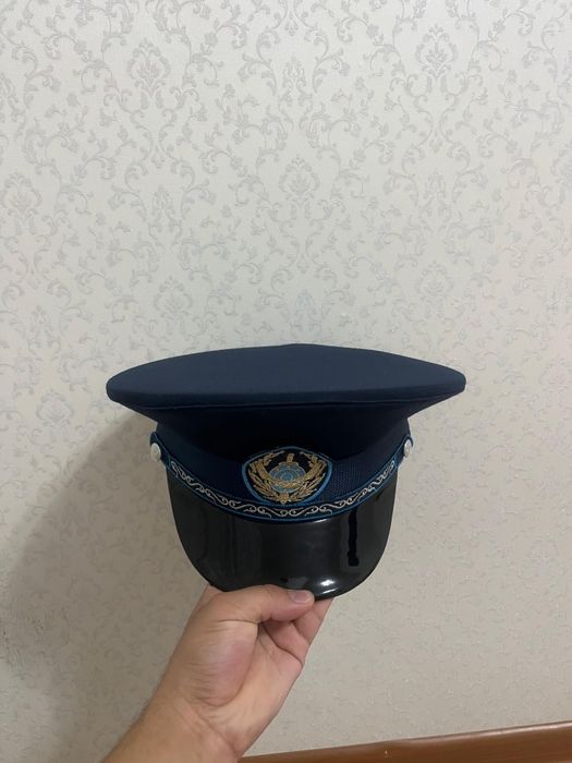 Продам фурашку полицейская