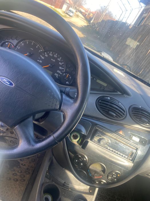 FORD Focus 0 — imagine 5