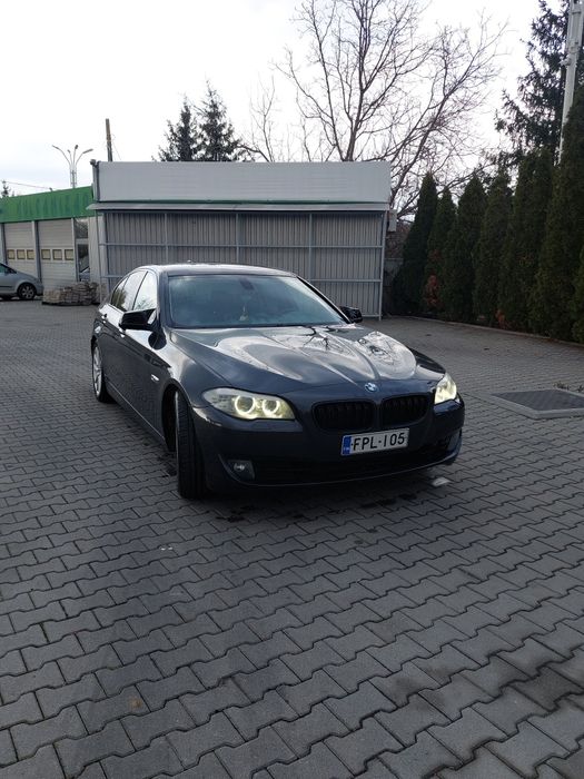 Vând BMW seria 5 F10 an 2010 cutie  automata proipietar in acte