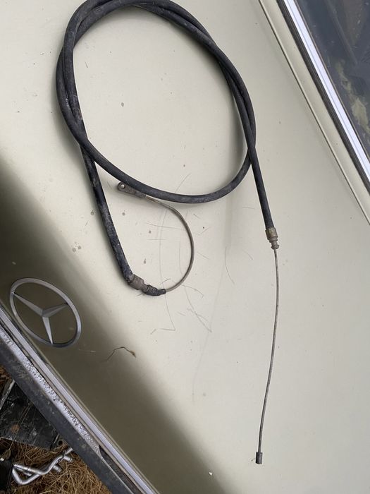 Продам запчасти мерседес w126