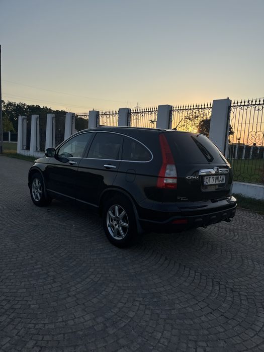 Honda CR-V full
