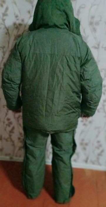 Продам зимнюю одежду новая