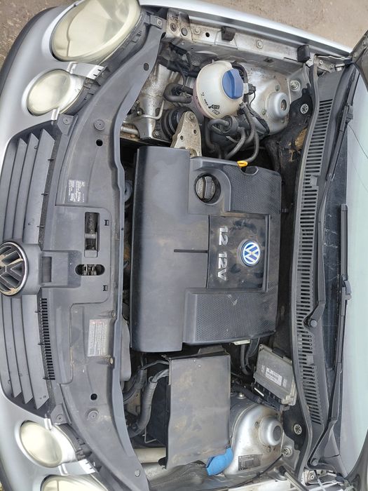 VW POLO 9N 1.2i на части !!!