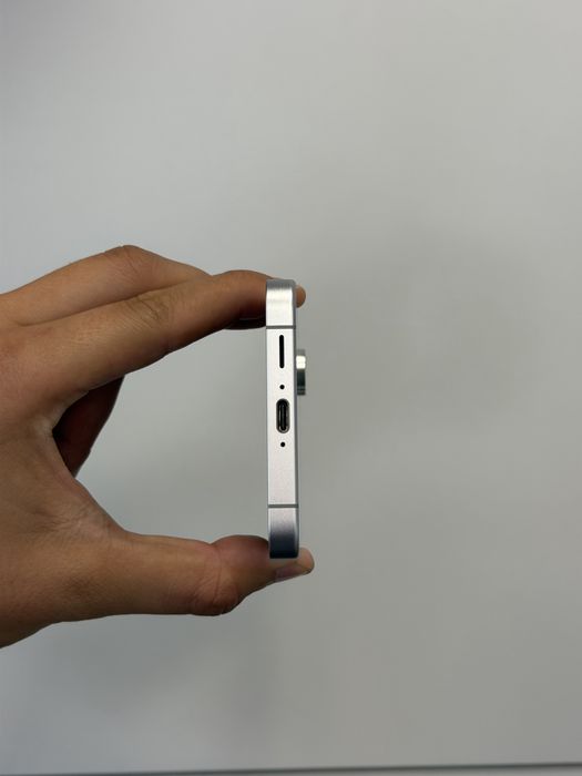 Отличен Samsung S24 FE 256 GB