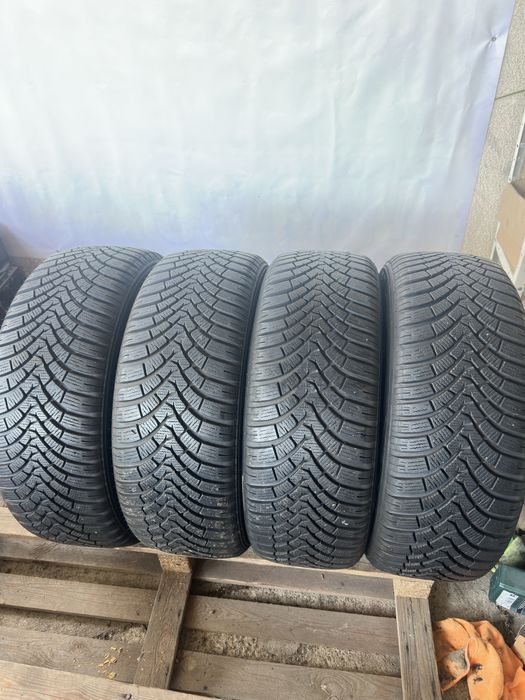 215/55/17 Falken dot21