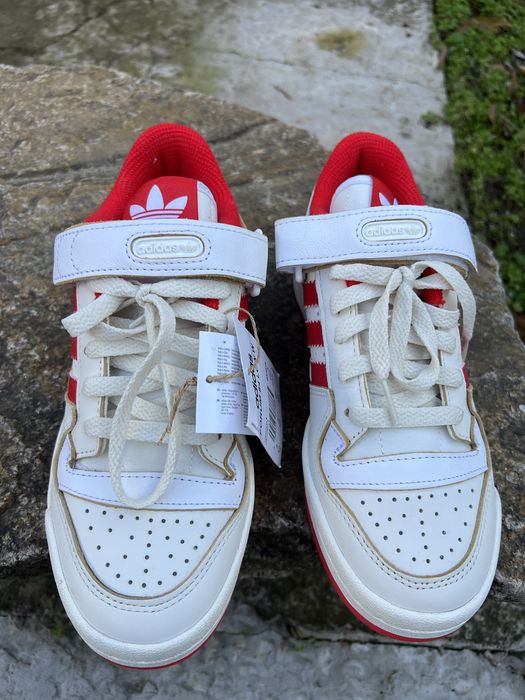 Vând Adidas Originals