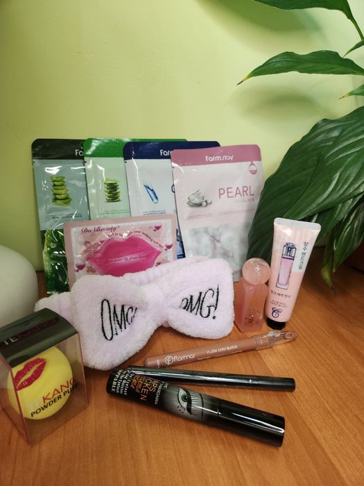 Bomba kosmetik nabor 12v1