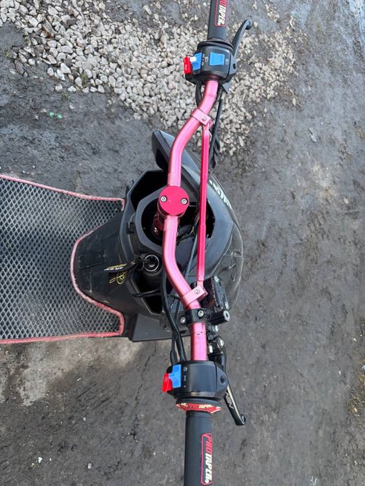 Продам скутер м8