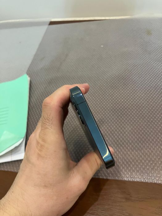 Айфон 12 про 256 гб идеал