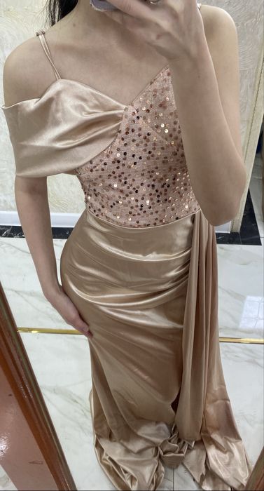 Вечерние платья на выпускной