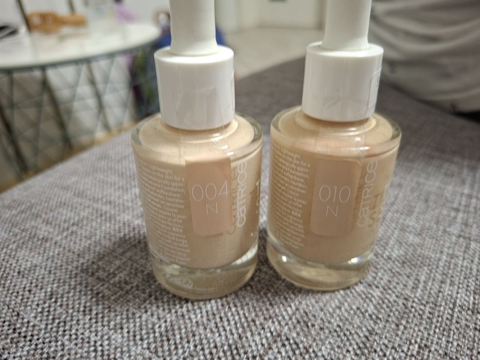 Fond de ten essence/ catrice