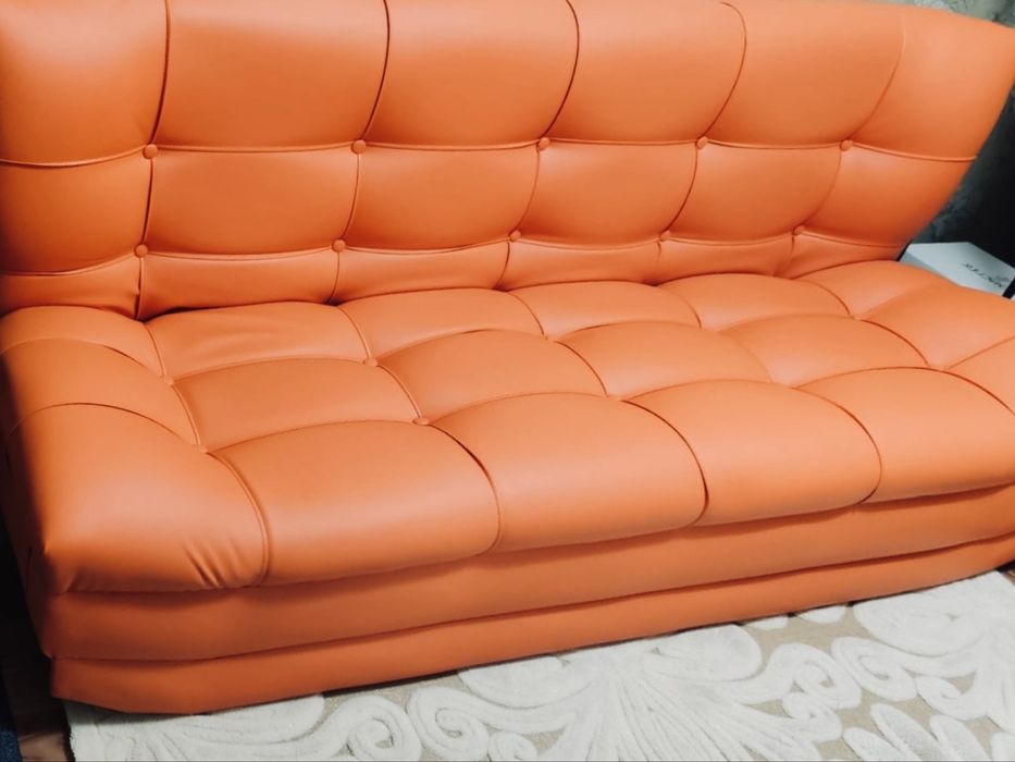 Продам диван новый без царапин