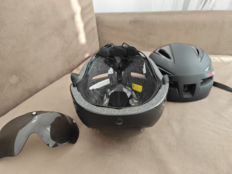 Продам шлем защитный