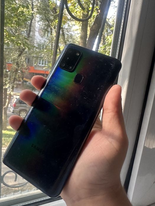 Samsung A21s в хорошем состояние