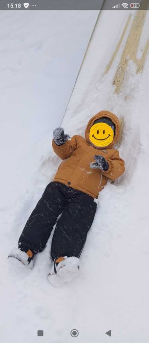 Зимний комбинезон и ботинки