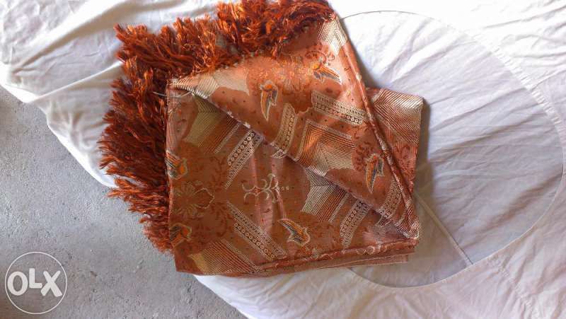 Кувертюра / покривка за легло или диван