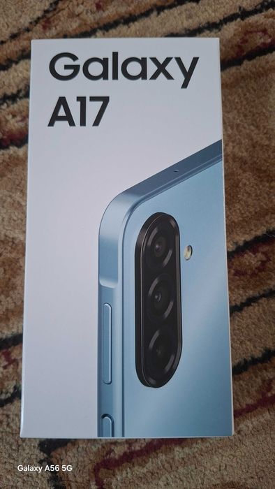 Смартфон Самсунг