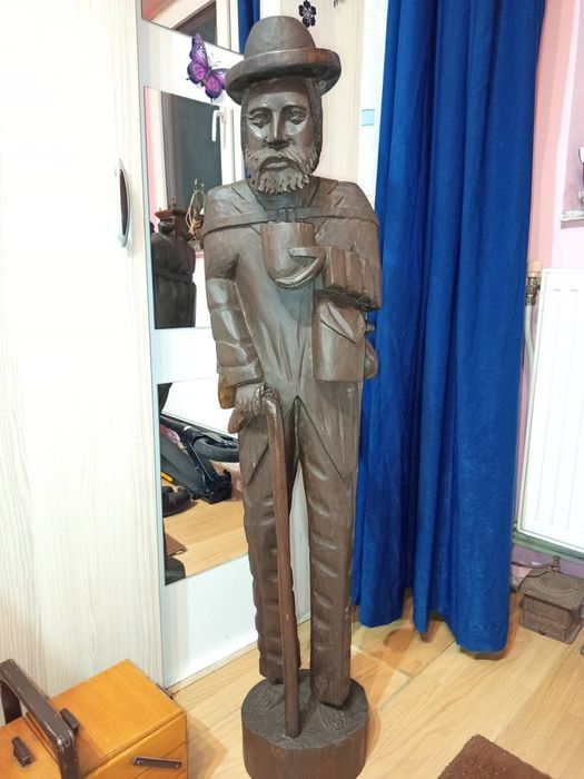 Superbă scluptură de colecție din lemn masiv