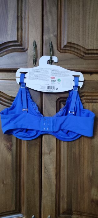 Немецкие Бюстгальтера. Размеры 80D, 85I, 90C, 90D