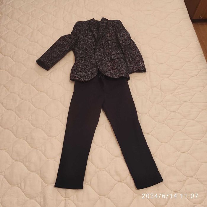 Детски костюм за 4 г.