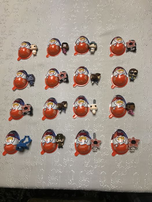 Фигурки из очень странных дел