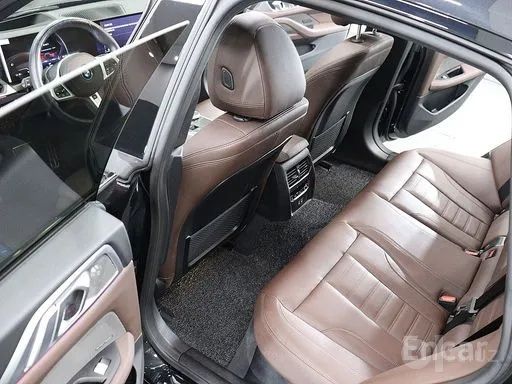 BMW i4 eDrive40 M Sport ev Koreadan zakazga obkeberamiz CIP 43.900$
