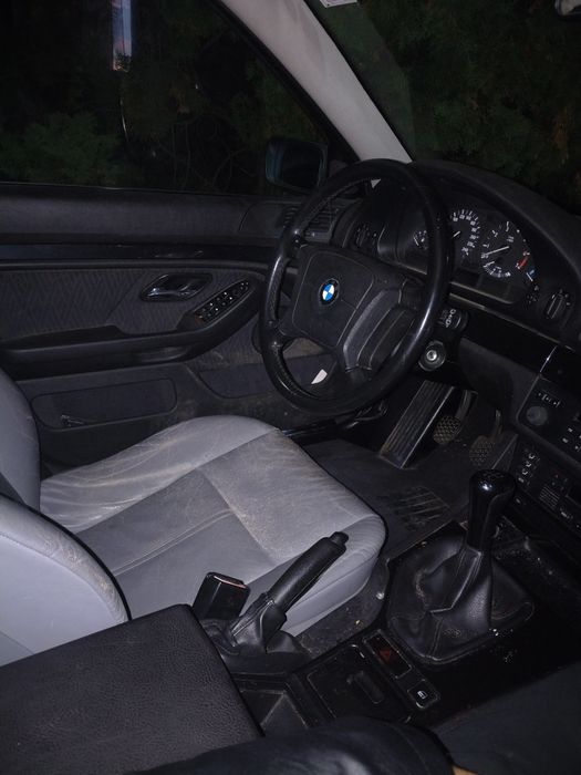 Vând BMW E39 an 2001